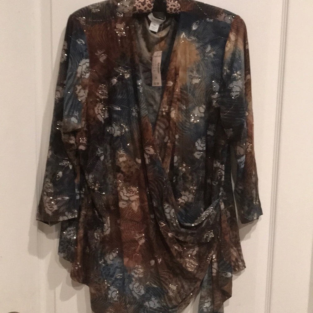 Gold Sparkled Flowered Top